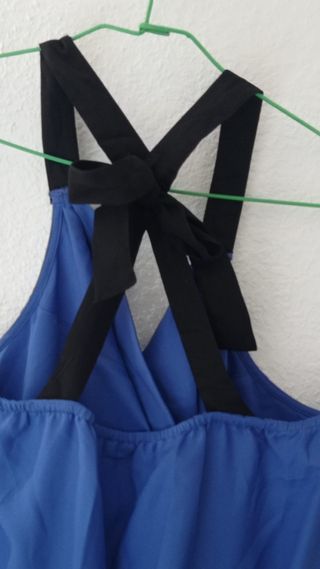 Pack 2 vestidos y una blusa premamá.Talla 44.Kiabi