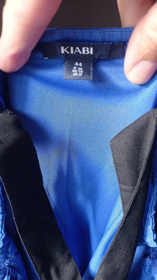 Pack 2 vestidos y una blusa premamá.Talla 44.Kiabi