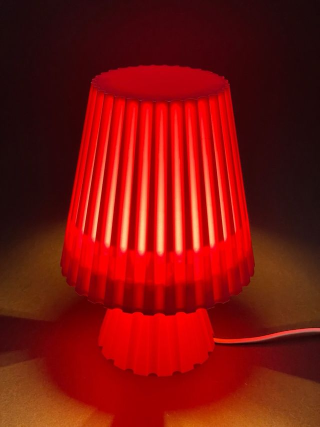 Lampada da comodino ecosostenibile