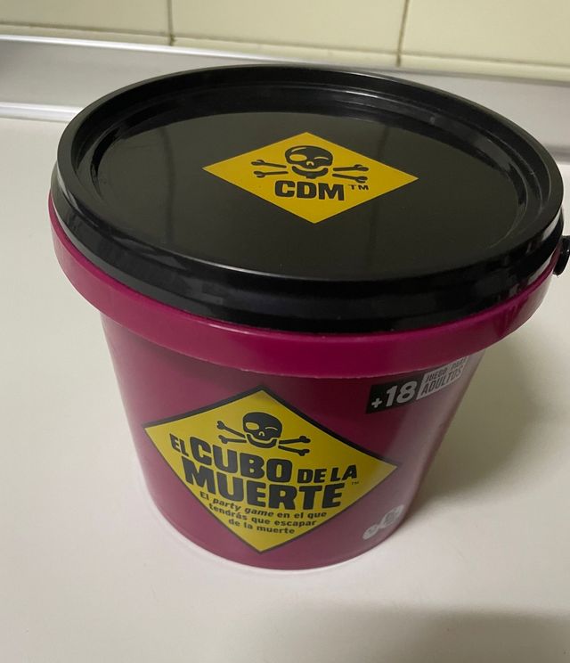 Juego de mesa el cubo de la muerte