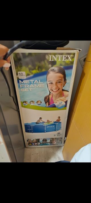 Piscina tubular Intex 