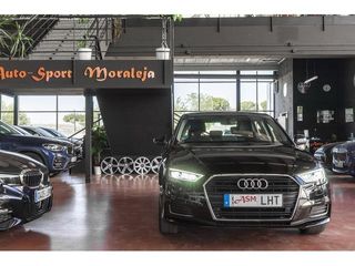 Audi A3 Sportback Design 30 g-tron 96 kW (131 CV) S tronic