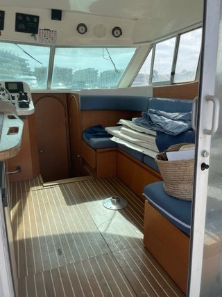 Guy Bonet 31 (9m)-2xVolvo260cv (850h), Fly +H.Proa