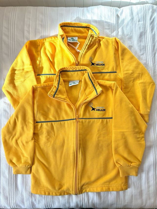 Uniforme Colegio Helade talla 3 chaqueta