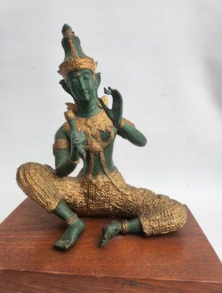 Escultura en bronce de músico tailandesa ✓