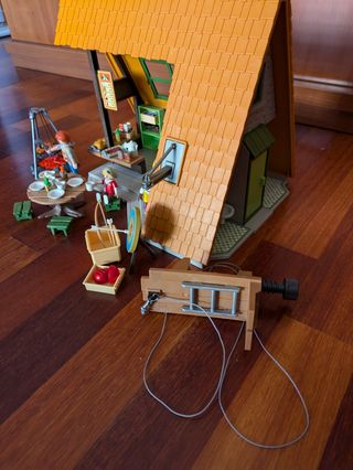 Cabaña de campamento Playmobil (6887)