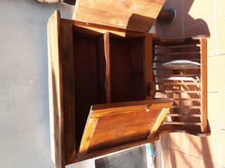 Mobile porta piatti in legno massello ar