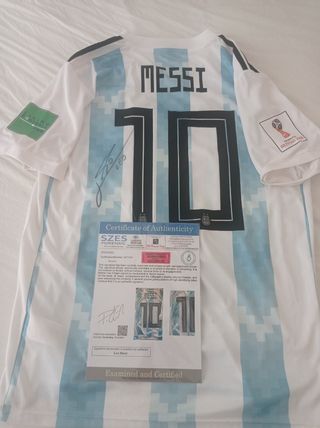 Camiseta MESSI firmada con COA.