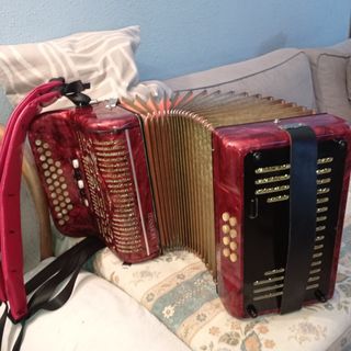acordeon hohner norma III