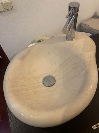 Mueble baño con lavabo