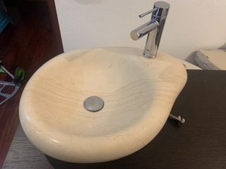 Mueble baño con lavabo