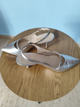 Tacones plateados LODI