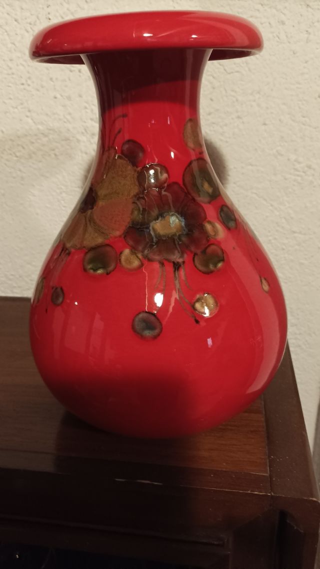 JARRON ROJO ESMALTADO PRECIOSO