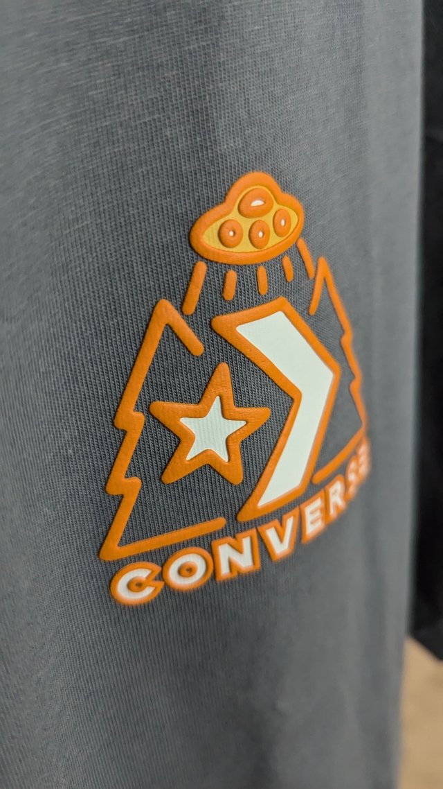 Camiseta converse sin estrenar, EEUU