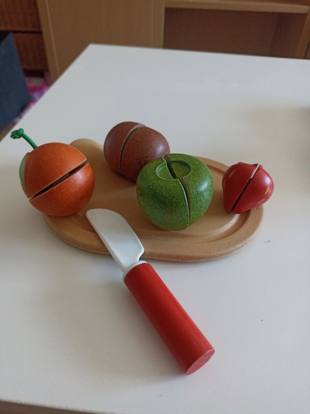 Frutas para cortar de juguete de Plantoys