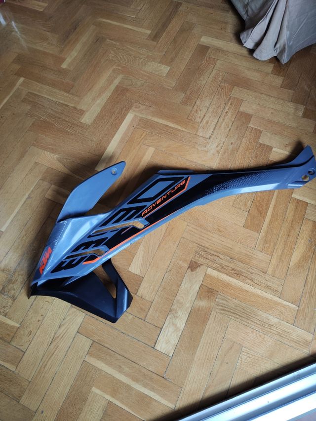Carenado izquierdo KTM 890