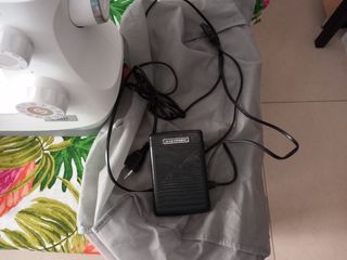 Macchina da cucire semi professionale Singer