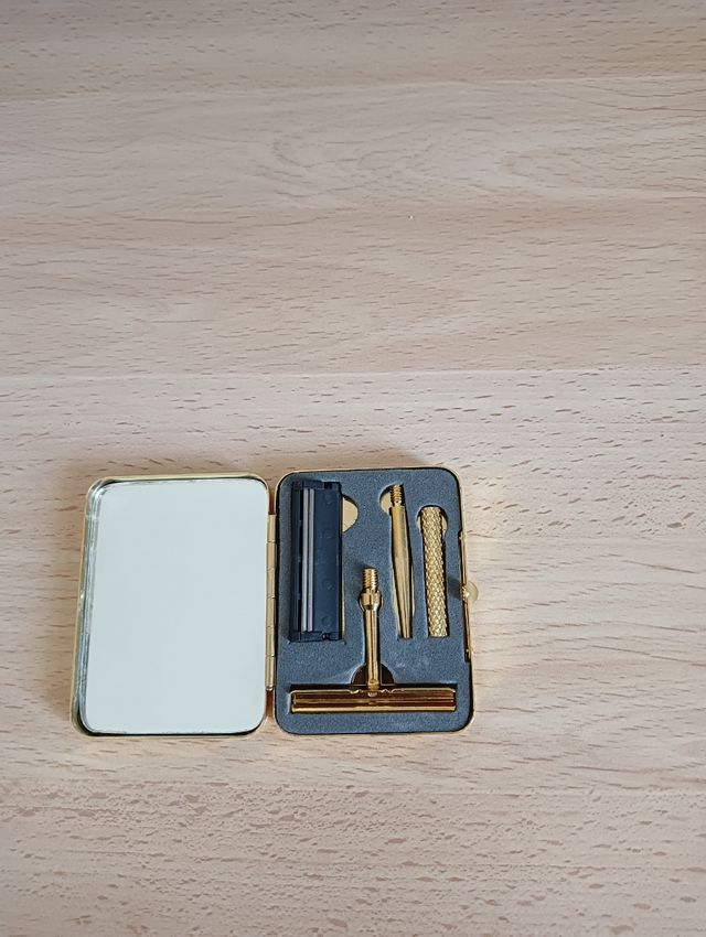 Maquina afeitar antigua