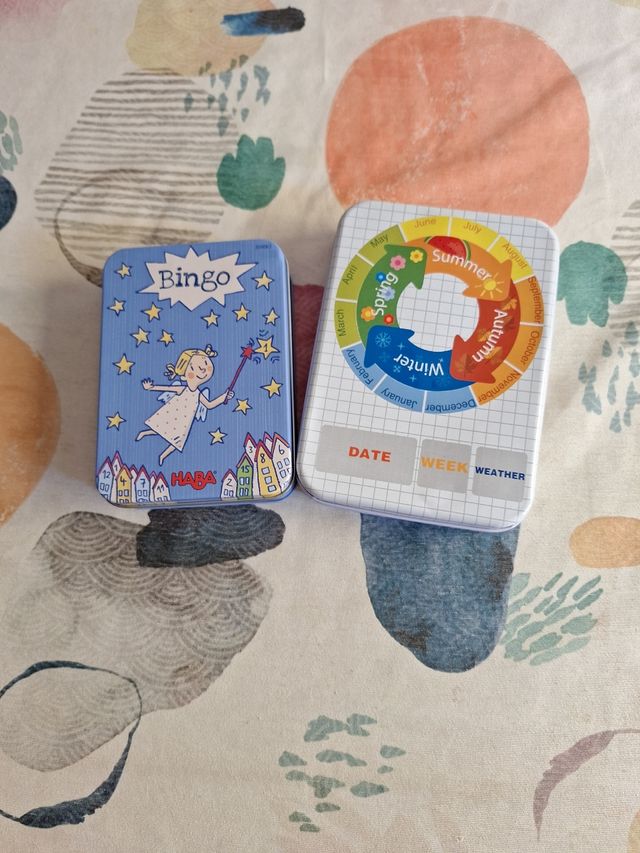 Set giochi per bambini in scatola di metallo