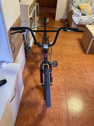 Bicicleta de Montaña BMX + accesorios de regalo