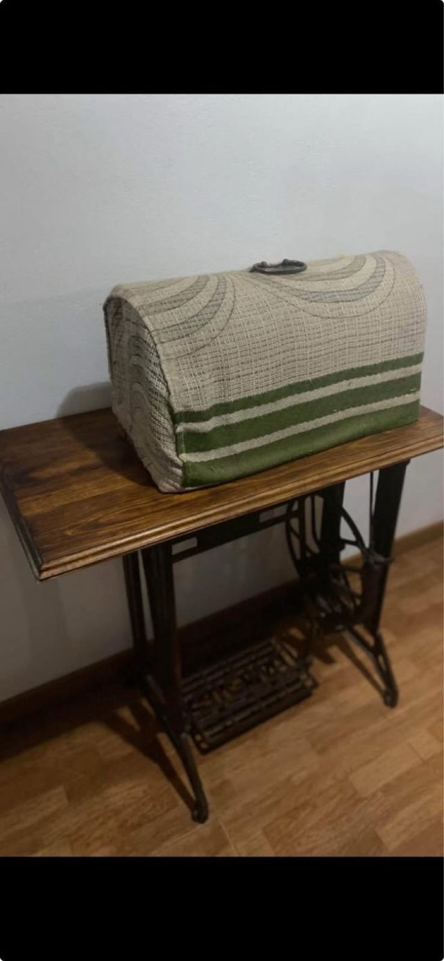 máquinas de coser ideal para usar pie  de mesas