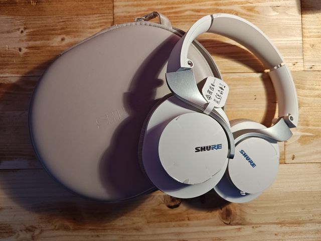 Shure Aonic 40 wireless noise