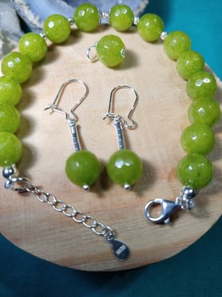 PENDIENTES JADE