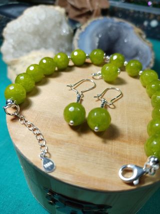 PENDIENTES JADE