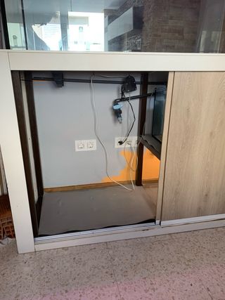 Acuario 600 L con mueble