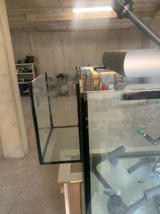 Acuario 600 L con mueble