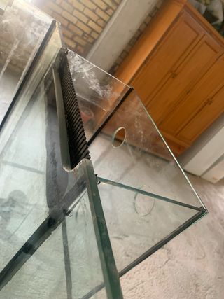 Acuario 600 L con mueble
