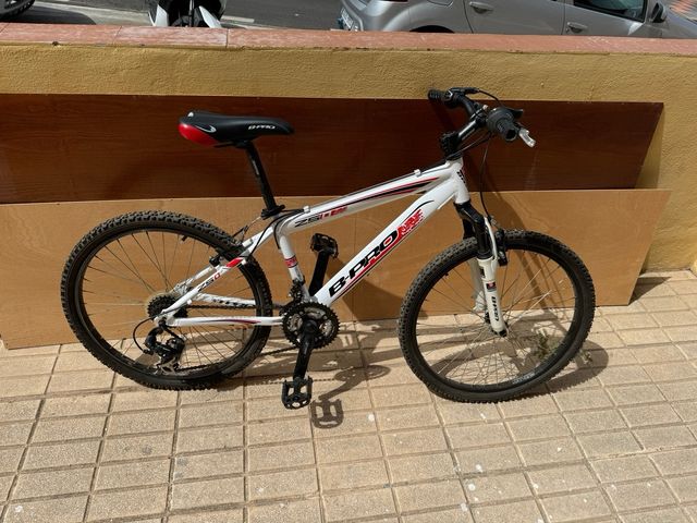 Bicicleta bpro