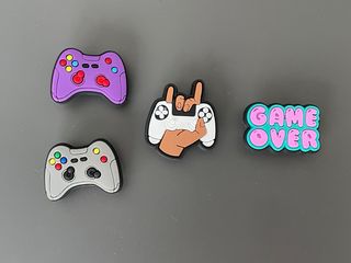 Adornos, dijes, charms para Crocs. Videojuegos