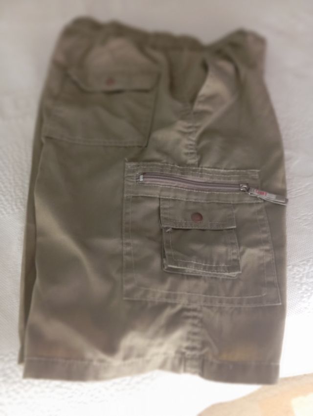 Pantalón corto hombre con muchos bolsillos