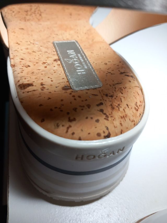 Sandalias Hogan doradas T 40