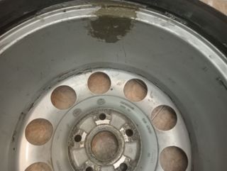 Llanta de Audi A4 16 pulgadas