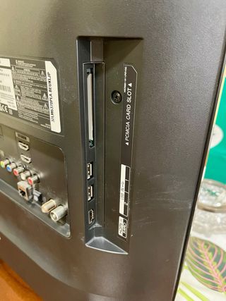 Televisor LG 32’ Full HD Smart TV