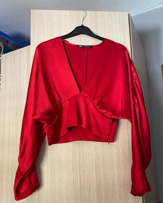 Blusa roja de Zara
