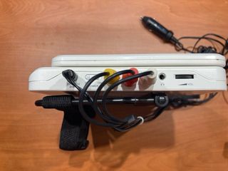 DVD Portatil Doble Airis 7’’