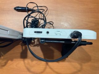 DVD Portatil Doble Airis 7’’