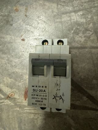 Interruptures Magnetotermicos y diferenciales