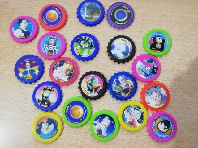 Lote tazos y chapas dragon ball y Pokémon