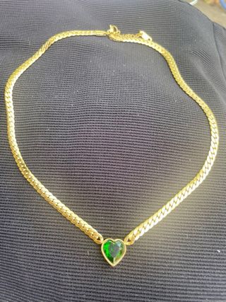 Gargantilla acero corazón verde