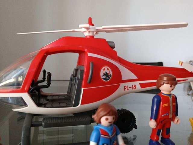 Helicóptero de rescate de montaña Playmobil