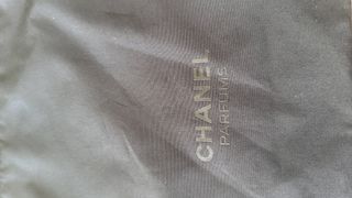 Bolsa Chanel negra tela