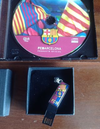 Memoria USB y CD FCB