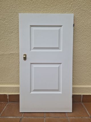 Puerta madera blanca