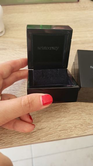 Caja rígida pendientes aristocrazy