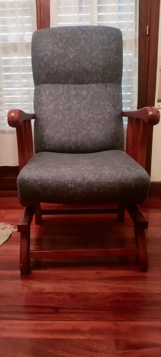 Pareja de Sillones mecedoras, Madera noble oferta!