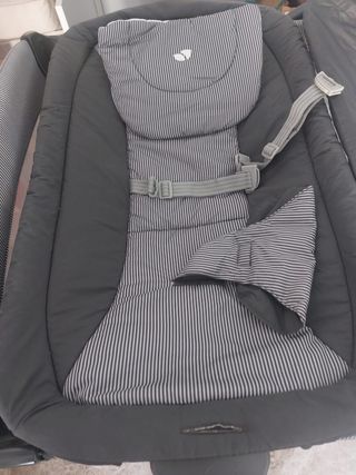 Cuna de viaje Joie gama alta -hasta 15 kg
